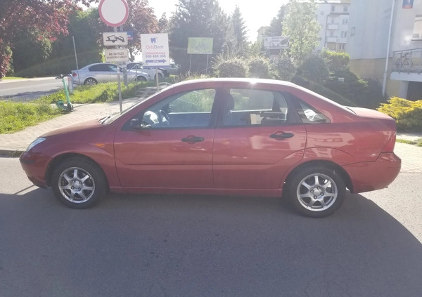 Ford Focus cena 5000 przebieg: 95000, rok produkcji 2005 z Rzeszów małe 37